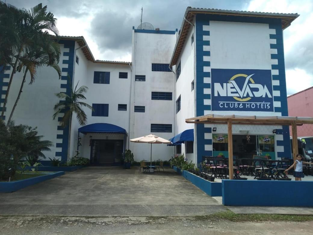 Hotel Nevada อูบาตูบา ภายนอก รูปภาพ